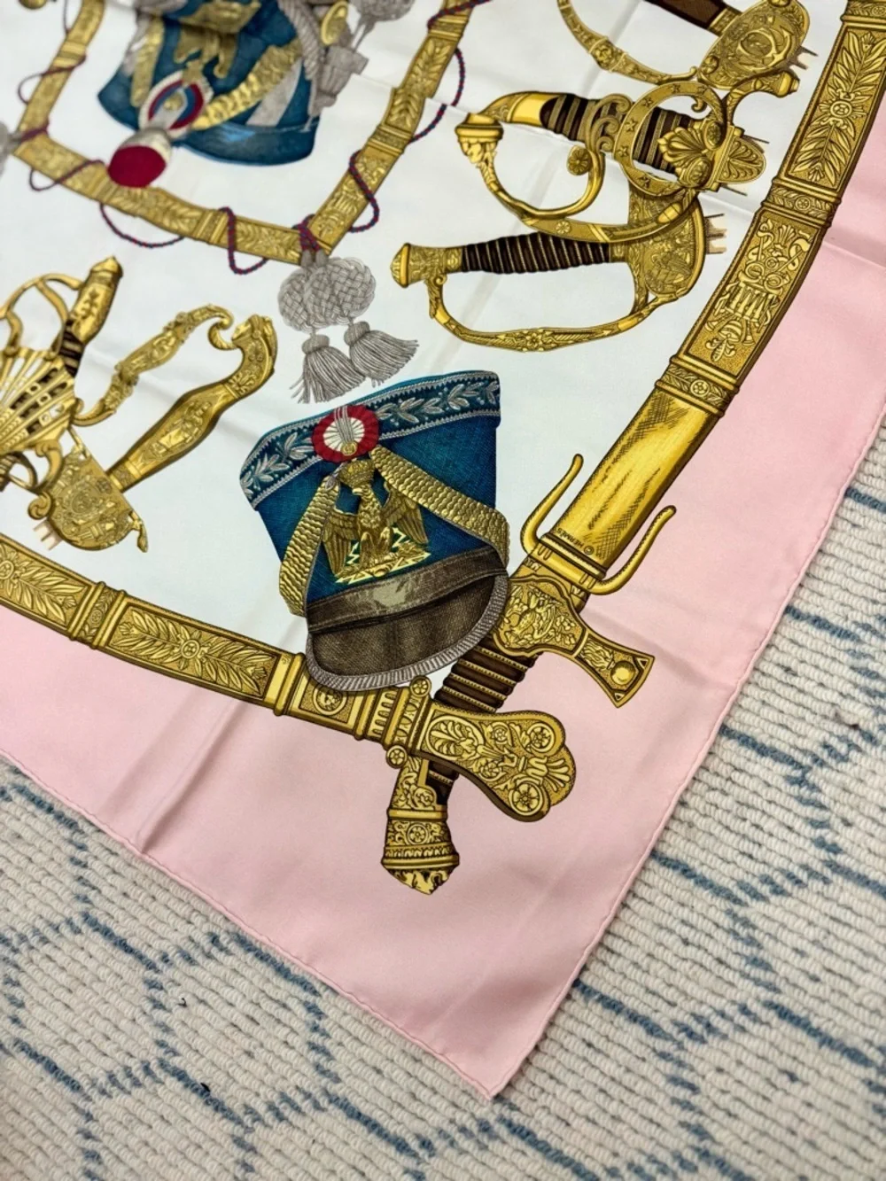 HERMES Vintage Rare Collectors Carre 90 “Grand Uniforme” 100% Silk Pink Scarf - Picture 3 of 15